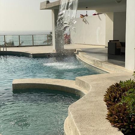 Villa Somone Pied Dans L'Eau Dış mekan fotoğraf